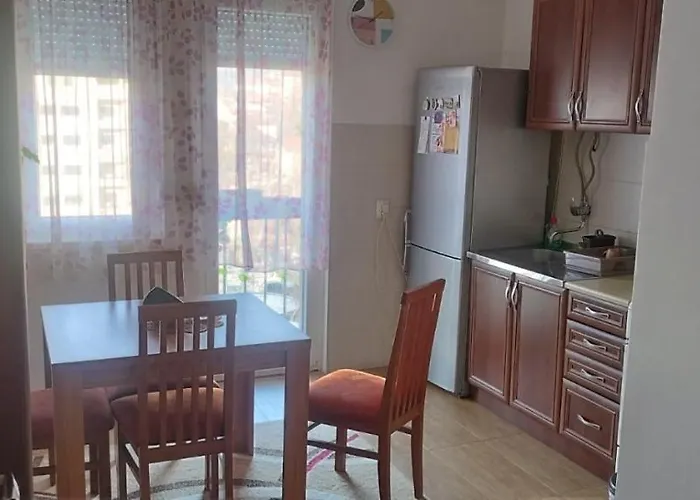 Lena 公寓 阿然德洛维克